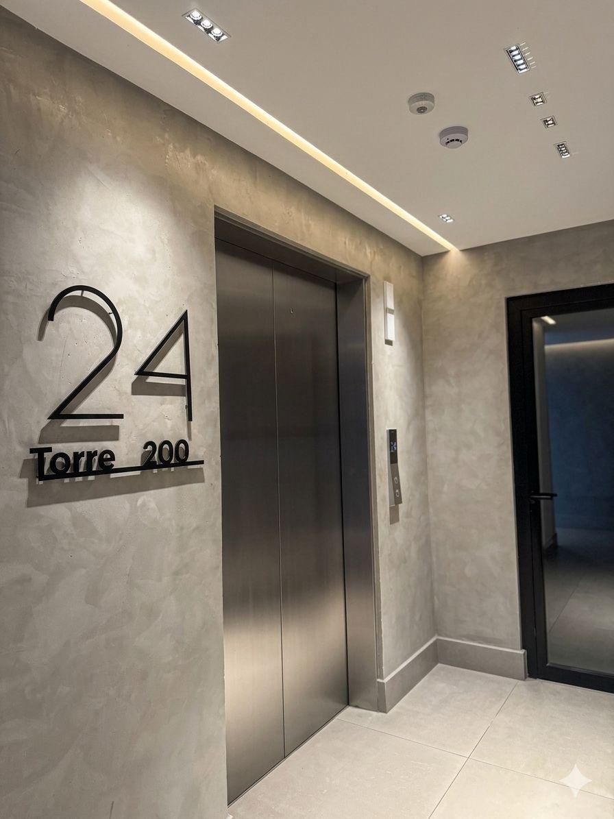 Proyecto de microcemento en espacio residencial